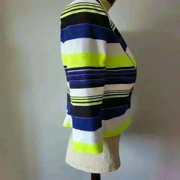 BCBG MAXAZARIA vibrant neon yellow, navy and white blazer. Size xs - Picture 3 of 10